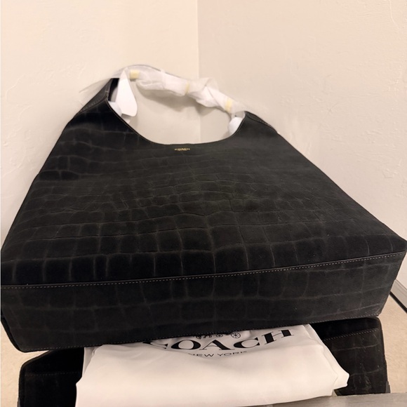 Brooklyn Extra-Large Crocodile-Embossed Suede Shoulder Bag - Picture 5 of 5